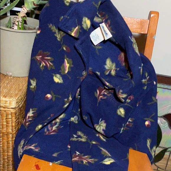 VTG fleece button up🍂 - Picture 6 of 9